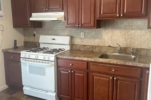 1090 Kennedy Blvd, Bayonne, NJ 07002 - Photo 3