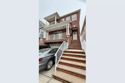 790 Avenue C #2, Bayonne, NJ 07002 - Photo 1