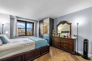 10 Huron Ave, Jersey City, NJ 07306 - Photo 17