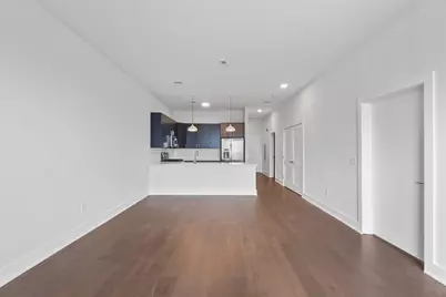250 Avenue E #611, Bayonne, NJ 07002 - Photo 17