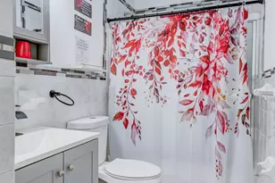 34 Pamrapo Ave, Jersey City, NJ 07305 - Photo 11