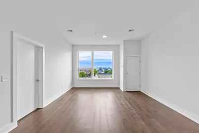 250 Avenue E #617, Bayonne, NJ 07002 - Photo 3