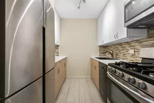 7004 Blvd E, Guttenberg, NJ 07093 - Photo 7