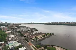 7004 Blvd E, Guttenberg, NJ 07093 - Photo 5