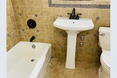 10 Huron Ave #7R, Jersey City, NJ 07306 - Photo 13