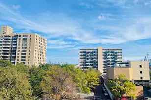 10 Huron Ave, Jersey City, NJ 07306 - Photo 3