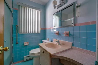 1074 Garry Terrace, Secaucus, NJ 07094 - Photo 5