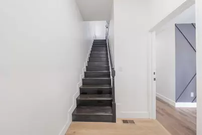 10 East 11th St, Bayonne, NJ 07002 - Photo 11