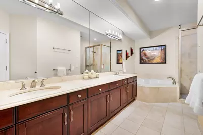 36 Regency Pl, Weehawken, NJ 07086 - Photo 19