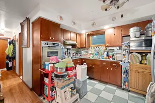 15 Carlton Ave, Jersey City, NJ 07307 - Photo 17