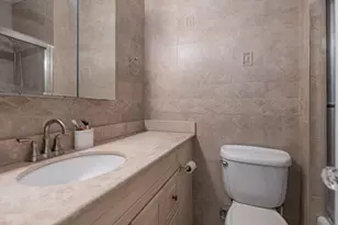 7002 Blvd E, Guttenberg, NJ 07093 - Photo 3