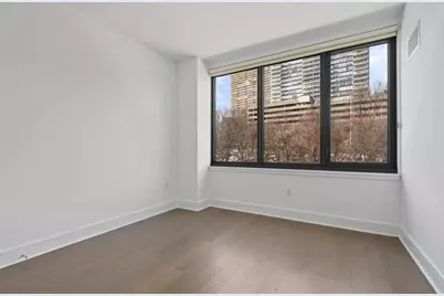 9 Avenue At Port Imperial #824, West New York, NJ 07093 - Photo 13