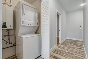 424 Whiton St, Jersey City, NJ 07304 - Photo 15