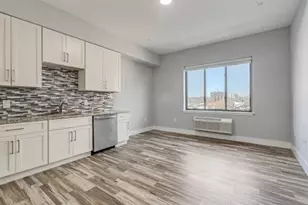 424 Whiton St, Jersey City, NJ 07304 - Photo 11
