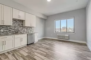 424 Whiton St, Jersey City, NJ 07304 - Photo 11