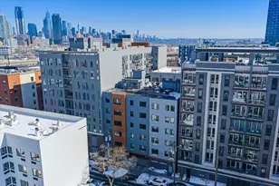 424 Whiton St, Jersey City, NJ 07304 - Photo 1