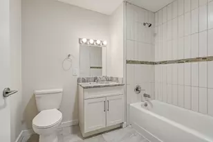 424 Whiton St, Jersey City, NJ 07304 - Photo 7