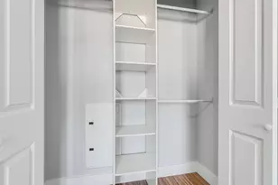 424 Whiton St, Jersey City, NJ 07304 - Photo 9