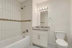 424 Whiton St, Jersey City, NJ 07304 - Photo 9