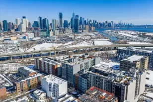 424 Whiton St, Jersey City, NJ 07304 - Photo 13