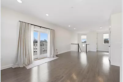 974 Summit Ave #406, Jersey City, NJ 07307 - Photo 5