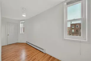 811 Montgomery St, Jersey City, NJ 07306 - Photo 3