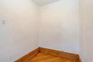 35 Harmon St, Jersey City, NJ 07304 - Photo 11