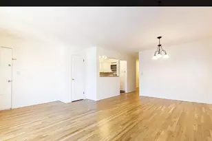 136 Suburbia Terrace, Jersey City, NJ 07305 - Photo 3