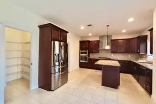 25 Jacob's Landing Way, Secaucus, NJ 07094 - Photo 9