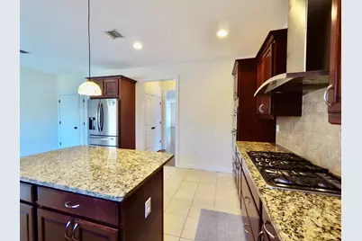 25 Jacobs Landing Way, Secaucus, NJ 07094 - Photo 7