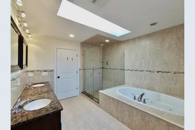 25 Jacobs Landing Way, Secaucus, NJ 07094 - Photo 19