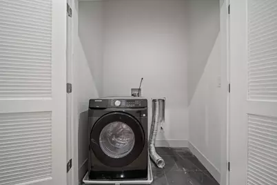 31 Graham St #2, Jersey City, NJ 07307 - Photo 17