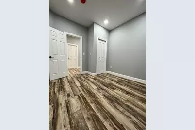 326 70th St, Guttenberg, NJ 07093 - Photo 9