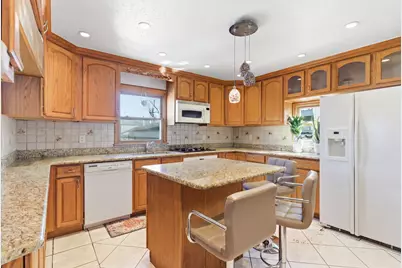 22 Schuyler Ave, Kearny, NJ 07032 - Photo 5