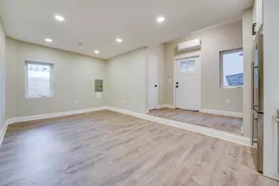 172 Mallory Ave #4, Jersey City, NJ 07304 - Photo 7