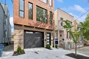 220 Freeman Ave, Jersey City, NJ 07306 - Photo 35
