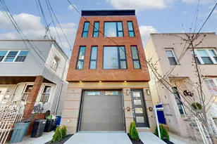 220 Freeman Ave, Jersey City, NJ 07306 - Photo 33