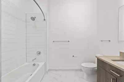 260 Avenue E #309, Bayonne, NJ 07002 - Photo 23