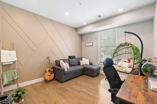 16 Troy St, Jersey City, NJ 07307 - Photo 7