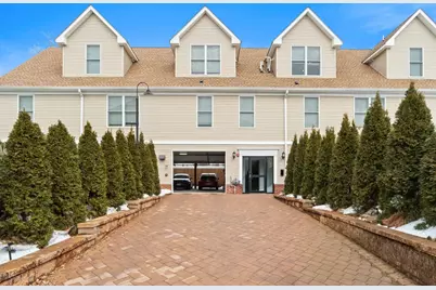 16 Troy St #201, Jersey City, NJ 07307 - Photo 15