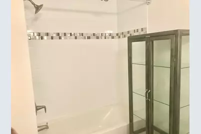 850 Newark Ave #2D, Jersey City, NJ 07306 - Photo 11