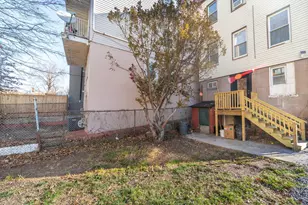 169 Halladay St, Jersey City, NJ 07304 - Photo 13