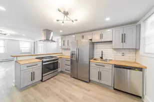 169 Halladay St, Jersey City, NJ 07304 - Photo 5