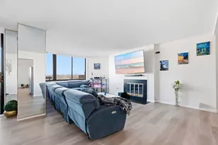 1633 Harmon Cove Tower, Secaucus, NJ 07094 - Photo 9