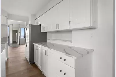 1633 Harmon Cove Tower #1633, Secaucus, NJ 07094 - Photo 5