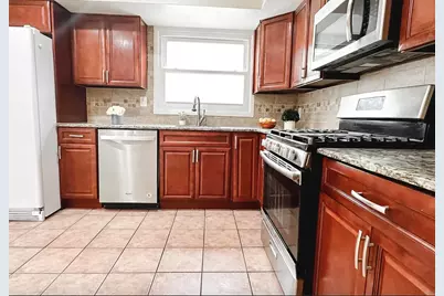 14 Centre Lane #2, Bayonne, NJ 07002 - Photo 9