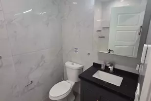 211 Baldwin Ave, Jersey City, NJ 07305 - Photo 7