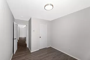 423 Avenue C, Bayonne, NJ 07002 - Photo 5