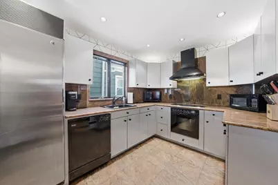 141 Kennedy Blvd, Bayonne, NJ 07002 - Photo 11