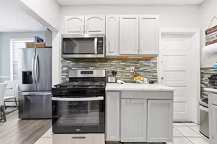 97 W 35th St, Bayonne, NJ 07002 - Photo 3